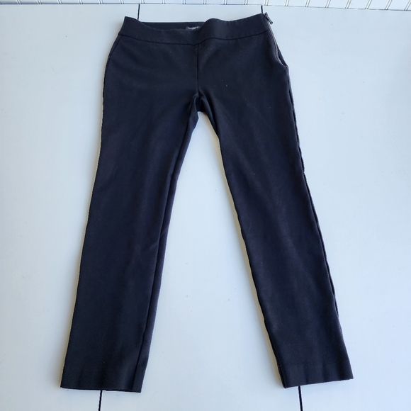 Ann Taylor Skinny Capri Pants Women's  Black Side Zip Stretch Rayon Petite 2P - Picture 1 of 11